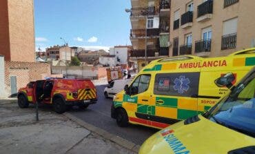 Dos heridos, uno grave, al arder un carrito de bebé en un edificio de Fuenlabrada