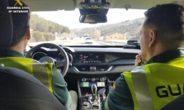 Interceptado en la A-2 un camionero búlgaro por conducir sin carné y presentar uno falsificado