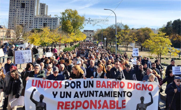 Más de 3.000 vecinos se manifiestan en Coslada «hartos de la mala gestión del actual gobierno municipal»