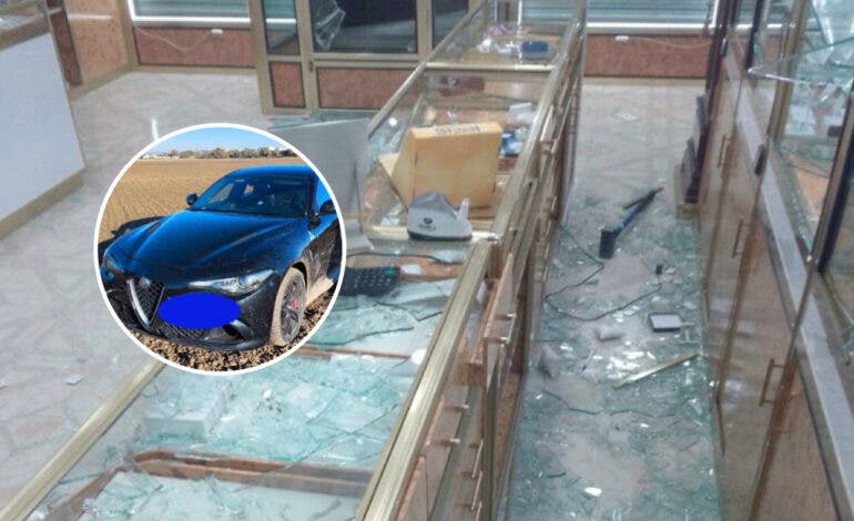 Persecución policial en Coslada tras el asalto a una joyería de madrugada