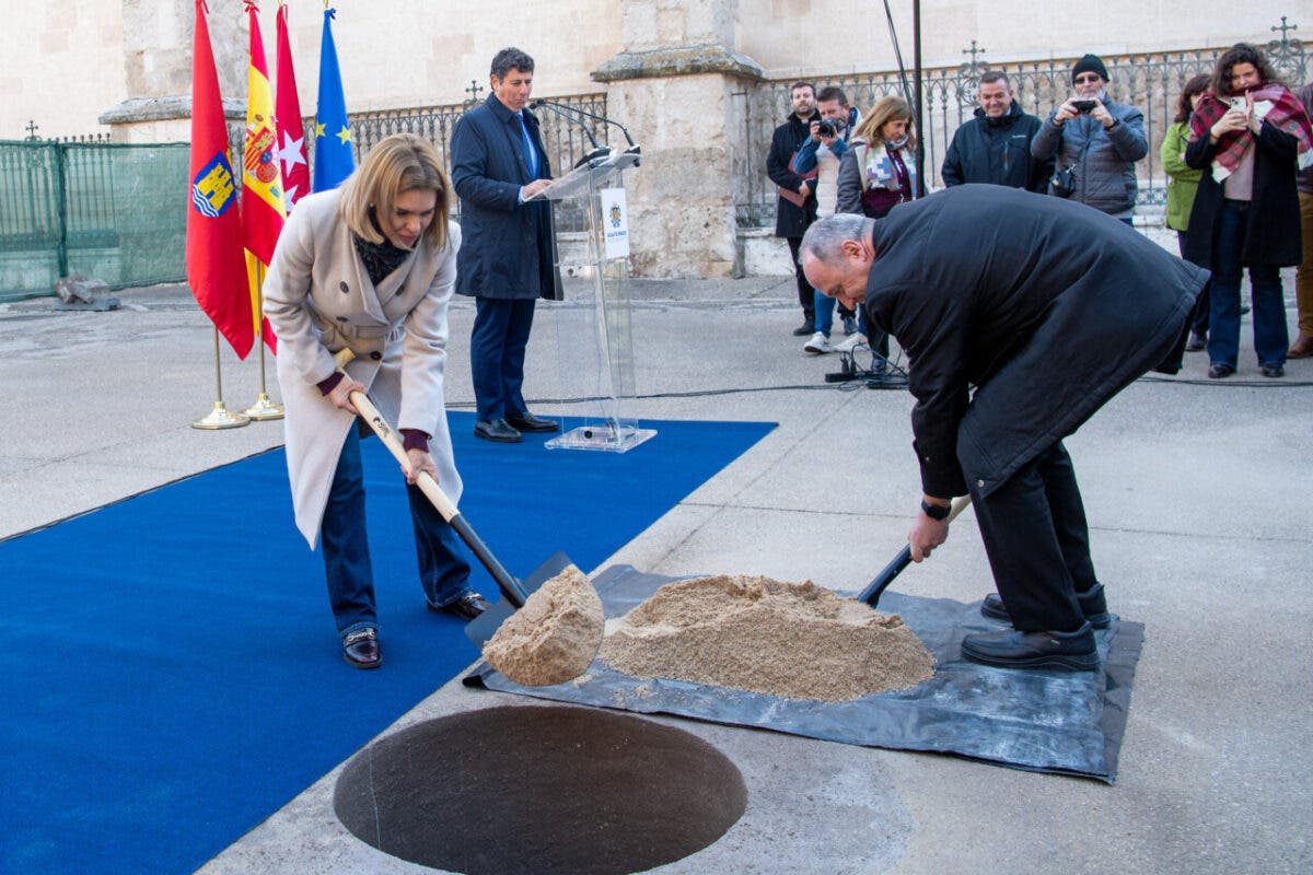 Arranca la remodelación de la Plaza de los Santos Niños de Alcalá de Henares
