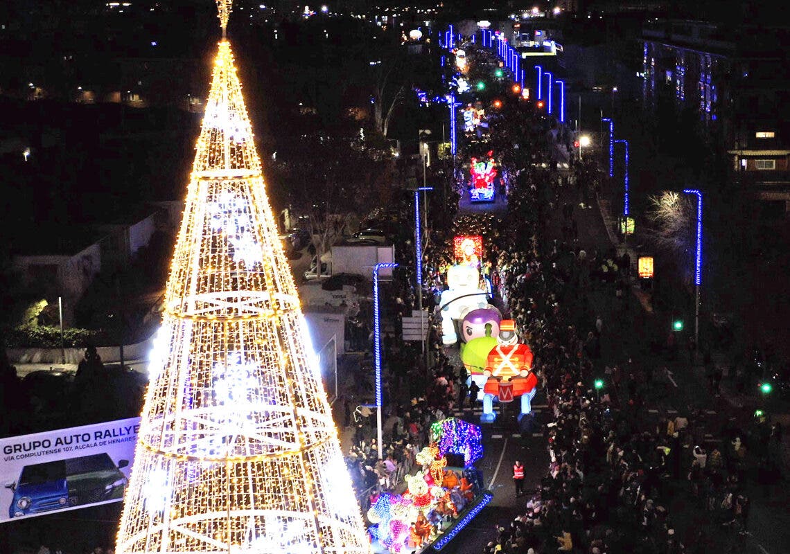 CantaJuego, 20 carrozas y fuegos artificiales: Torrejón promete la Cabalgata de Reyes más espectacular de Madrid