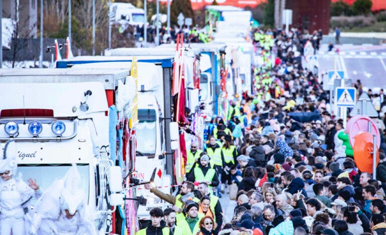 La Cabalgata de Reyes de Rivas se transforma en un gran desfile de cine con 14 carrozas diseñadas por las ampas