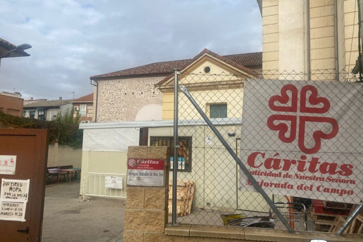 Cáritas denuncia que 500 vecinos de Mejorada del Campo podrían quedarse sin ayuda: «Nos quieren echar sin ninguna alternativa»