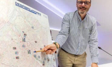 Guadalajara refuerza su red de desfibriladores con 19 nuevos equipos para llegar a todos los barrios