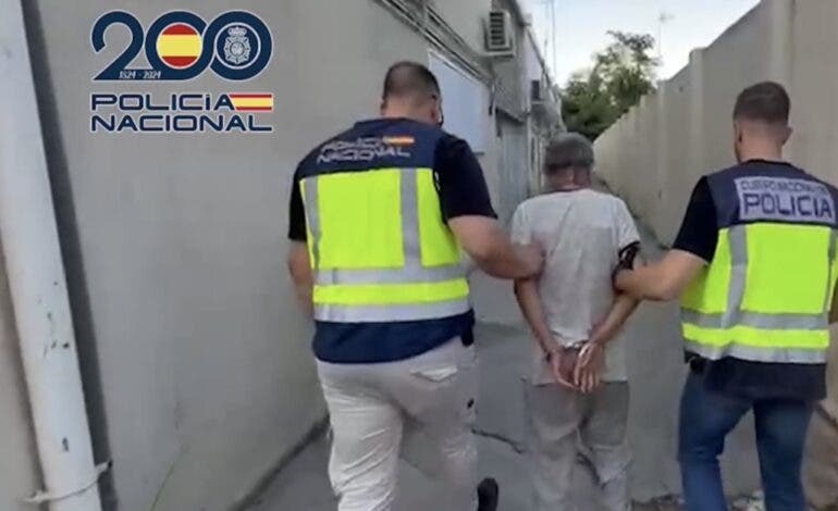 Atraca dos farmacias y una peluquería en una misma tarde en Torrejón de Ardoz: ya ha ingresado en prisión