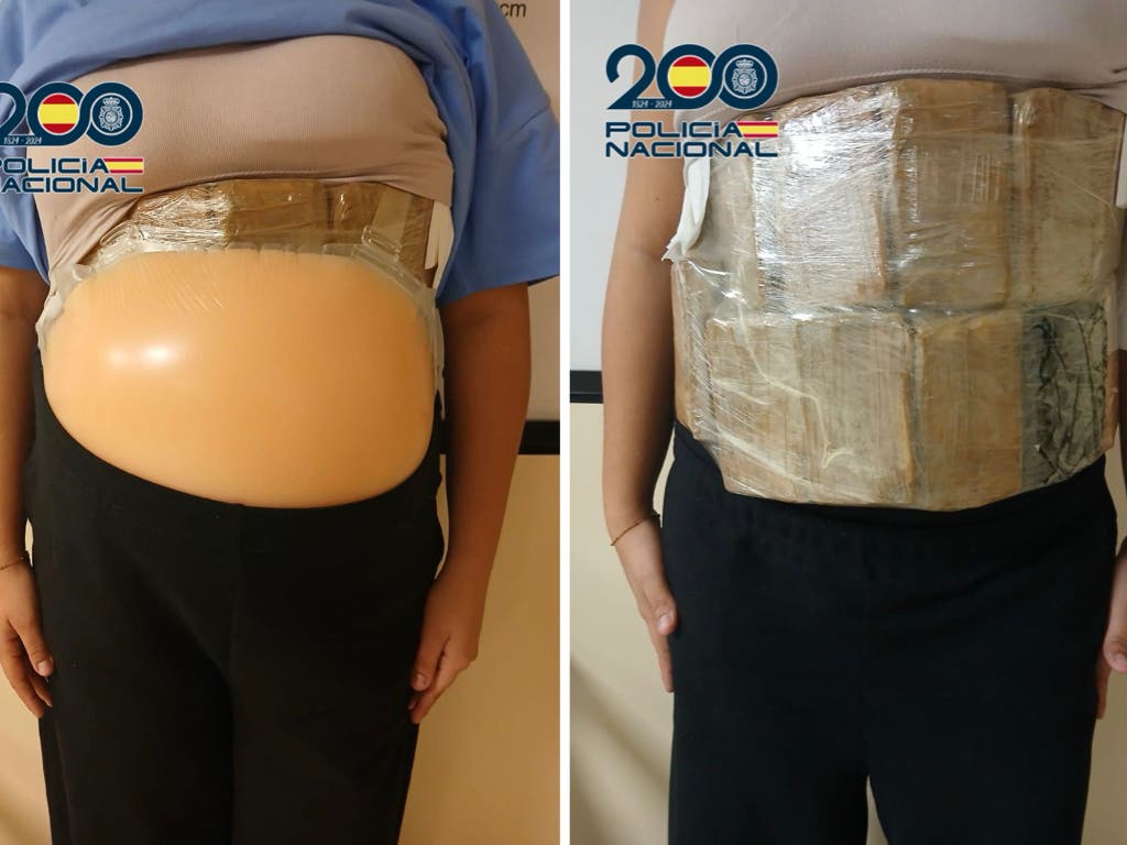 Detenida en Barajas una falsa embarazada que ocultaba dos kilos de cocaína en un vientre falso