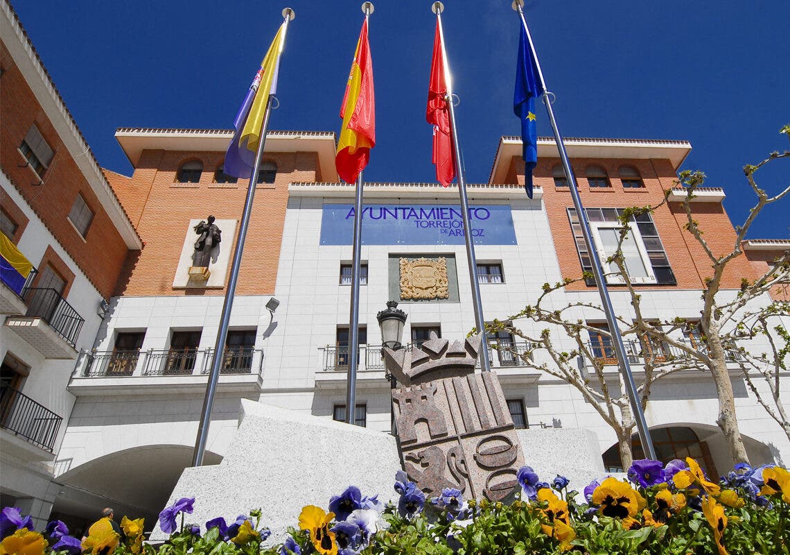 Torrejón convoca un minuto de silencio por el asesinato machista de María Ángeles