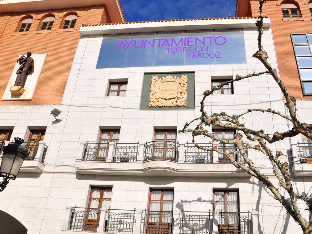 El Ayuntamiento de Torrejón, pendiente de la situación del hospital: «Exigiremos que nunca se ponga en juego la salud de nuestros vecinos»