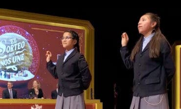 El 79.432, el Gordo de la Lotería de Navidad, reparte 64 millones en La Elipa