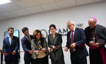 Ayuso inaugura el campus de la UCAM en Torrejón y proclama que la ciudad «vive un momento único»