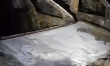 Seis coches y una moto calcinados en el incendio de un garaje en Madrid