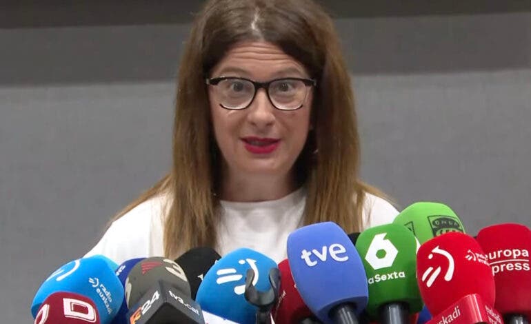 La Audiencia Nacional deja en libertad con medidas cautelares a la «fontanera del PSOE», Leire Díez, a Vicente Fernández y Antxon Alonso