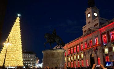 La Comunidad de Madrid estrena un videomapping con la bandera de España por el Día de la Constitución