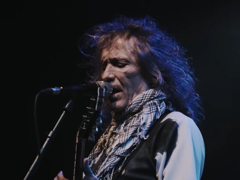 Muere a los 63 años Robe Iniesta, líder de Extremoduro