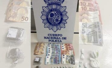 Pillado en Guadalajara vendiendo cocaína y hachís en plena calle