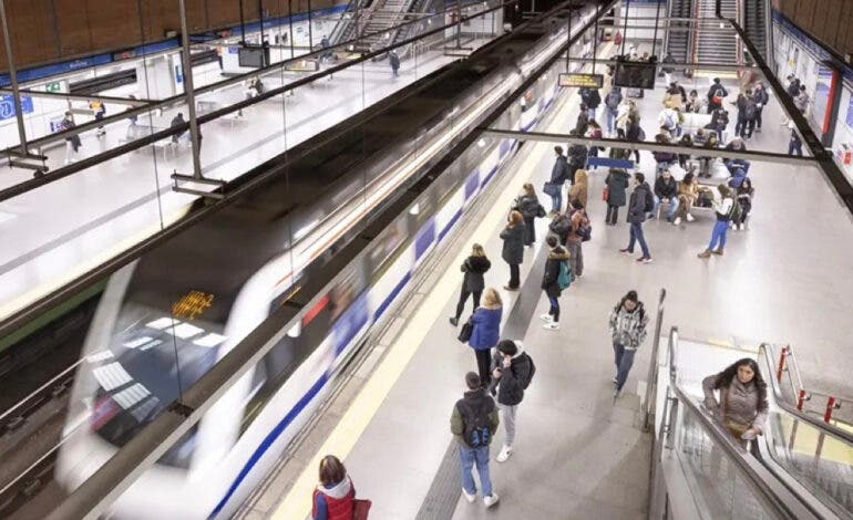 La Línea 6 de Metro reabre por completo este sábado y avanza hacia la conducción automática