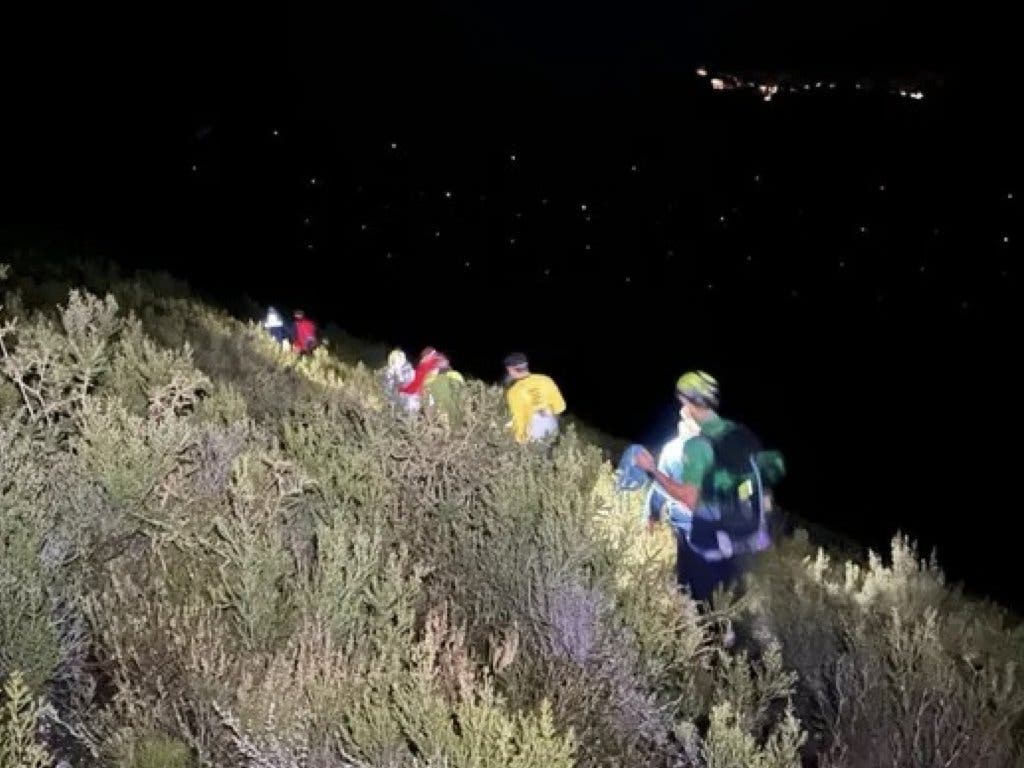 Rescatados tres excursionistas madrileños tras perderse en una ruta de montaña en Asturias