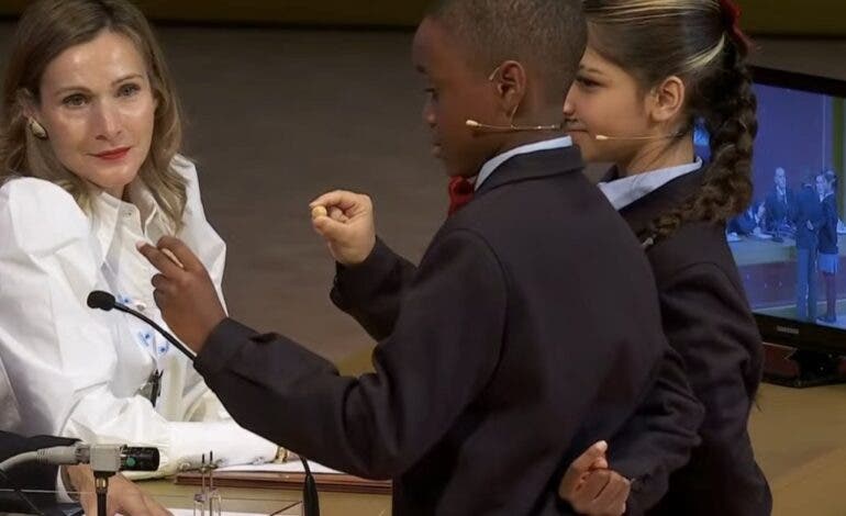 El segundo premio de la Lotería de Navidad cae íntegro en Madrid y reparte 247,5 millones