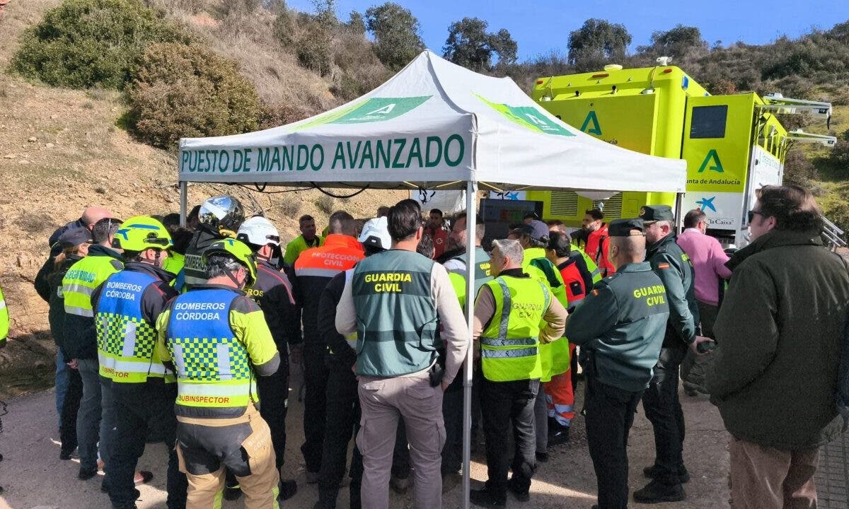 Aumentan a 42 los fallecidos en el accidente ferroviario de Adamuz y el Gobierno asegura que «todas las hipótesis están abiertas»
