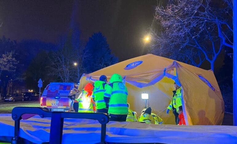 Muere en el hospital el hombre atropellado por un taxi en San Blas