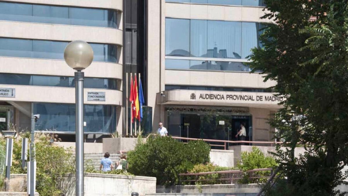 Condenado a 8 años y medio de cárcel el joven que asesinó en Alcalá a la mujer que consideraba su «segunda madre»