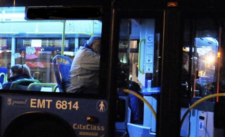 Madrid activa desde esta noche dos líneas especiales de autobús por el cierre nocturno de la línea 6 de Metro