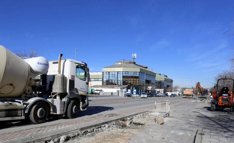 Coslada asegura que ha actuado en varios barrios y anuncia un contrato de más de 2 millones para mantenimiento