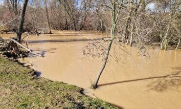 La fuerte crecida del río Torote pone en alerta a Fresno de Torote