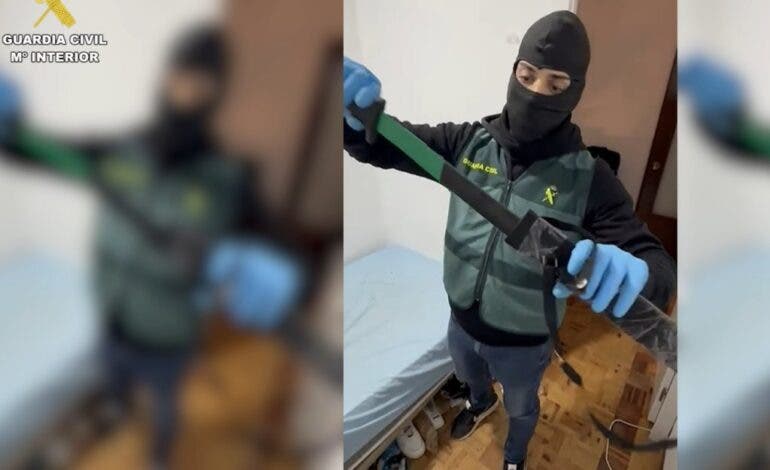 Desmantelado en Madrid un grupo criminal de Trinitarios, Blood y Forty-Two con seis menores detenidos