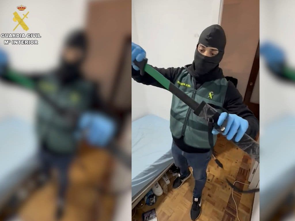 Desmantelado en Madrid un grupo criminal de Trinitarios, Blood y Forty-Two con seis menores detenidos