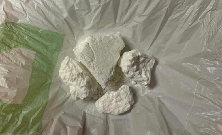 Detenido en Guadalajara un joven con 52 gramos de cocaína ocultos en una funda de raquetas