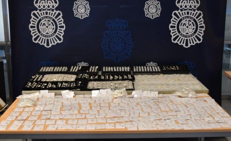 Detenido en Alcorcón tras robar 1,5 millones en joyas en un área de servicio de la A-3