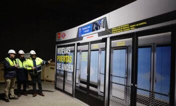 La Comunidad de Madrid empieza este martes a instalar las puertas de andén de la Línea 6 de Metro para los trenes sin conductor
