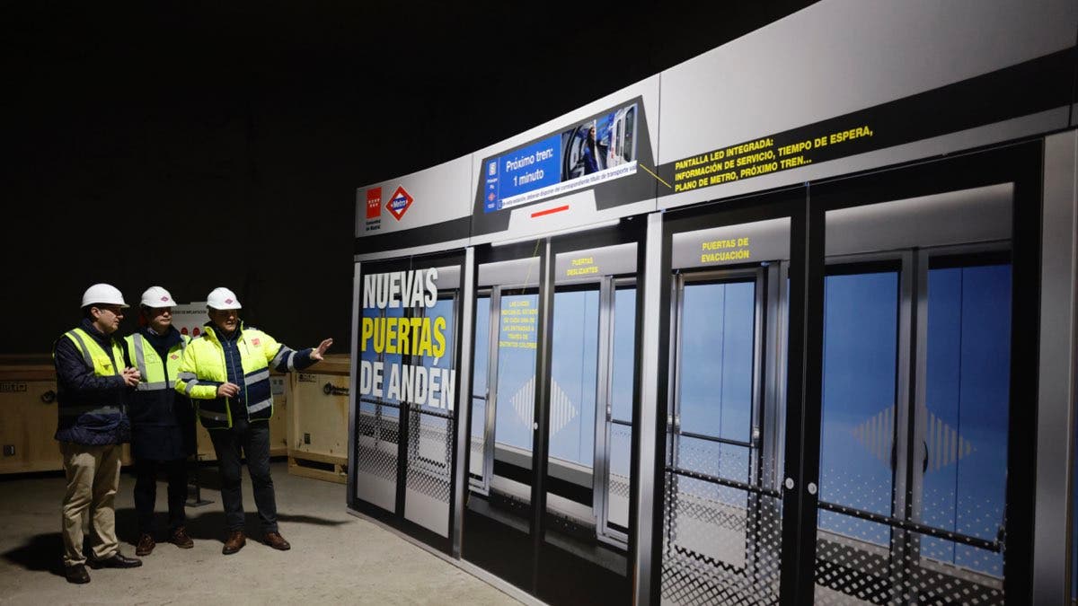 La Comunidad de Madrid empieza este martes a instalar las puertas de andén de la Línea 6 de Metro para los trenes sin conductor