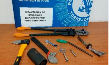 La Policía de Torrejón interviene distintas herramientas para cometer robos en viviendas