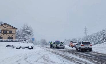 Aviso amarillo por nevadas en la sierra de Madrid este viernes y sábado: se esperan hasta 10 centímetros de nieve
