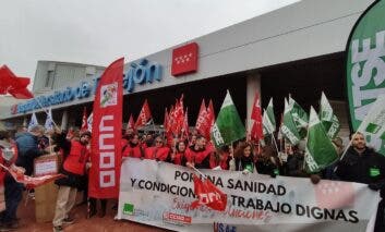 Nueva protesta en el Hospital de Torrejón para pedir más personal y «una sanidad digna»