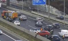 Importantes retenciones en la A-2 por un accidente múltiple con cinco coches implicados en Torrejón de Ardoz