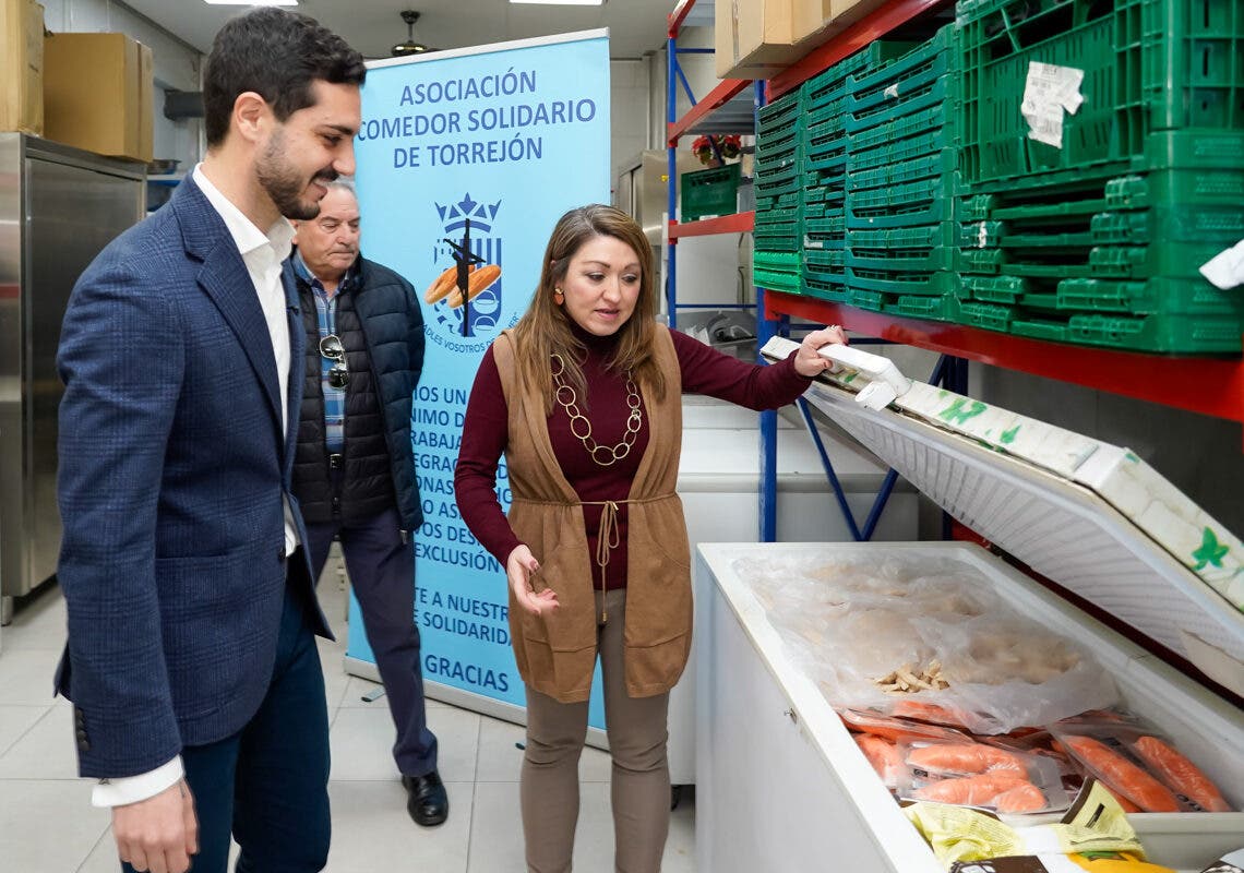 Torrejón concede 117.000 euros al Comedor Solidario para evitar su cierre y garantizar su continuidad