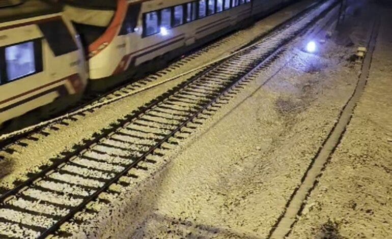 El Corredor del Henares y Madrid amanecen con los restos de una nevada leve sin incidentes