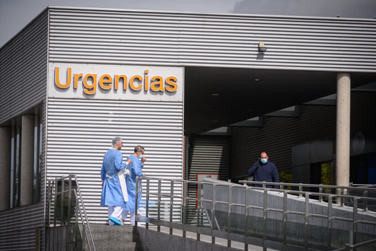 Urgencias al límite en los hospitales de Coslada, Arganda y Alcalá de Henares: camas dobladas y pacientes pendientes de ingreso