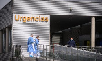Urgencias al límite en los hospitales de Coslada, Arganda y Alcalá de Henares: camas dobladas y pacientes pendientes de ingreso