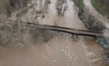 Alcalá de Henares valla los accesos al río y cierra un parking por la crecida del caudal