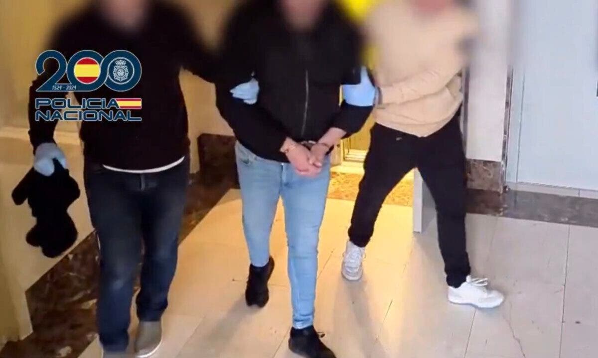 Detenido en Madrid un padre por agredir sexualmente a su hija menor y retransmitirlo en directo