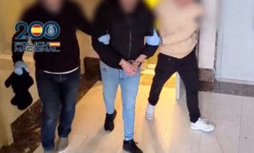 Detenido en Madrid un padre por agredir sexualmente a su hija menor y retransmitirlo en directo