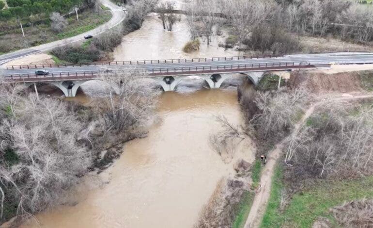 Drones vigilan el río Henares en Alcalá ante el riesgo de desbordamientos